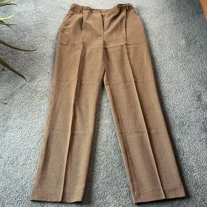 Office work pants size 10T. Vintage. tan w/ green and maroon